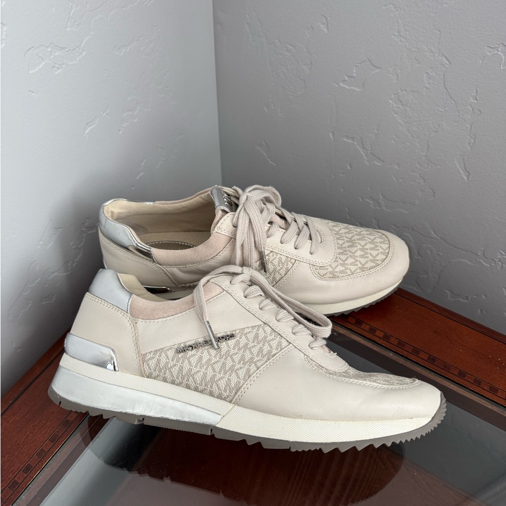 Michael Kors Sneakers Size 9 Embellished Trainers Leather Outer